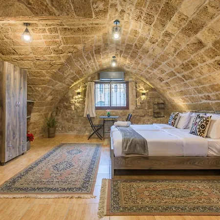 Timberwood Studio In Batroun Exterior photo
